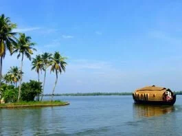 Kumarakom in Kerala: Travel Guide, Tourist Places & How to Reach Kumarakom Vembanad Lake Kumarakom